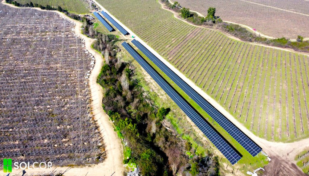 Paneles solares fotovoltaicos Solcor en Agrícola Los Quillalles